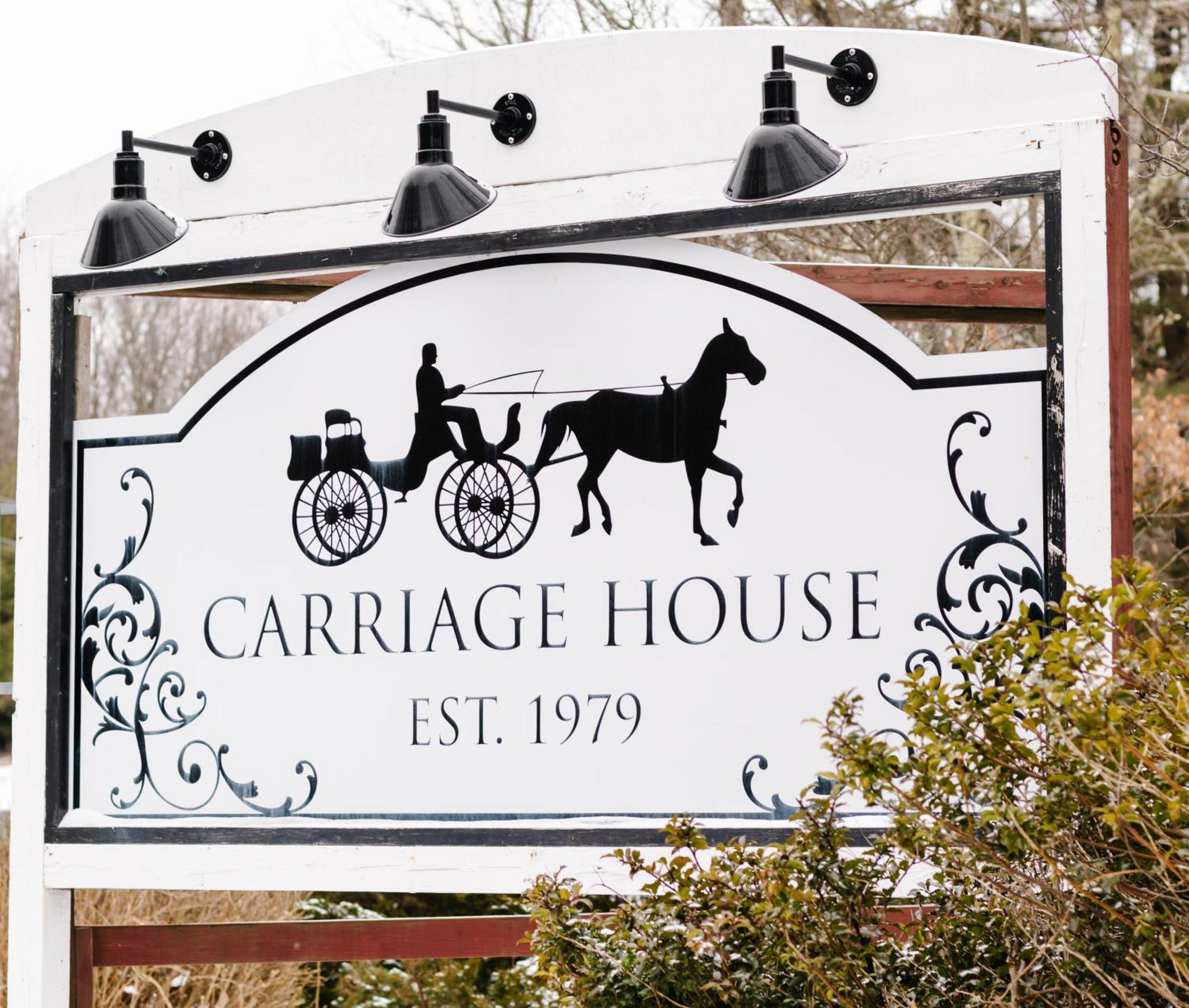 Carriage House Country Club